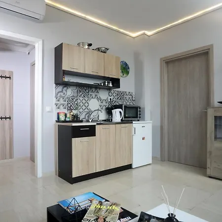 Iris Apartment Thessaloniki Exterior photo
